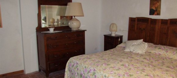 9-Zimmer Haus in Dicomano, Italy, Nr. 208215 30