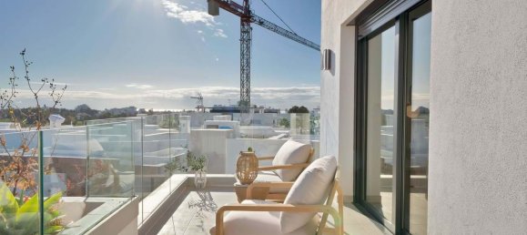 3 Schlafzimmer Penthouse in Estepona, Spain, Nr. 140287 23