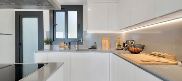 3 Schlafzimmer Penthouse in Estepona, Spain, Nr. 140287 12