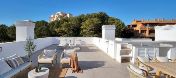 3 Schlafzimmer Penthouse in Estepona, Spain, Nr. 140287 2