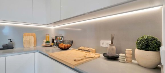 3 Schlafzimmer Penthouse in Estepona, Spain, Nr. 140287 45