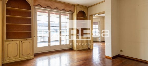 9-salle Penthouse à Oderzo, Italy No. 2421 24