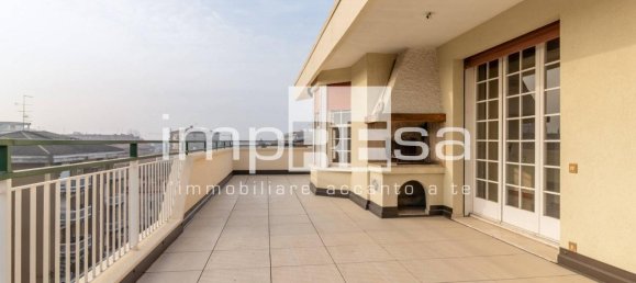 9-salle Penthouse à Oderzo, Italy No. 2421 13