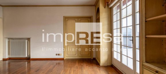 9-salle Penthouse à Oderzo, Italy No. 2421 28