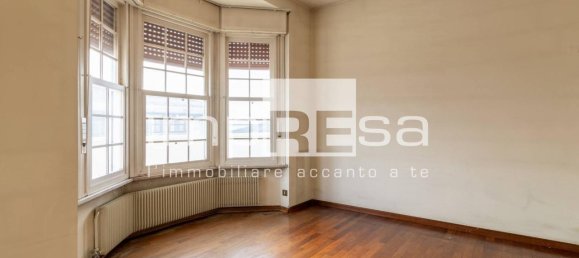 9-salle Penthouse à Oderzo, Italy No. 2421 25