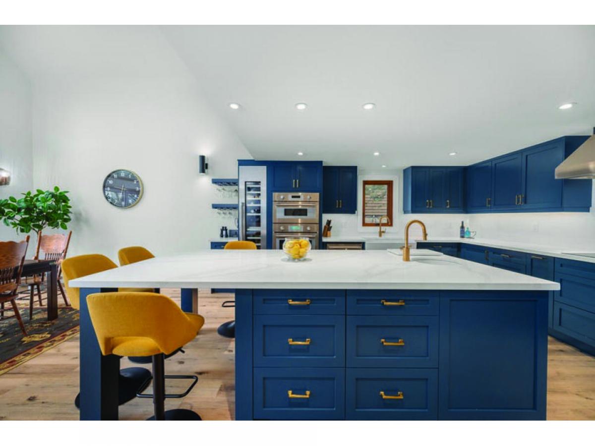 4 bedrooms House in Haliburton, Canada No. 907