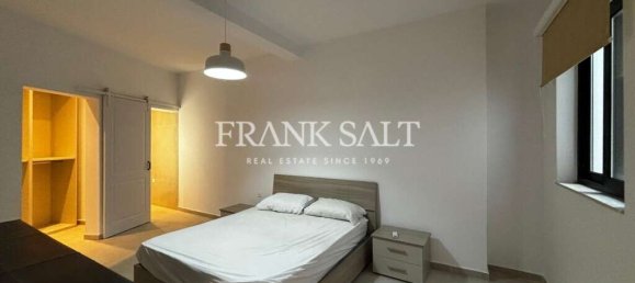 2 chambres Appartement à Saint Julian's, Malta No. 5239 3