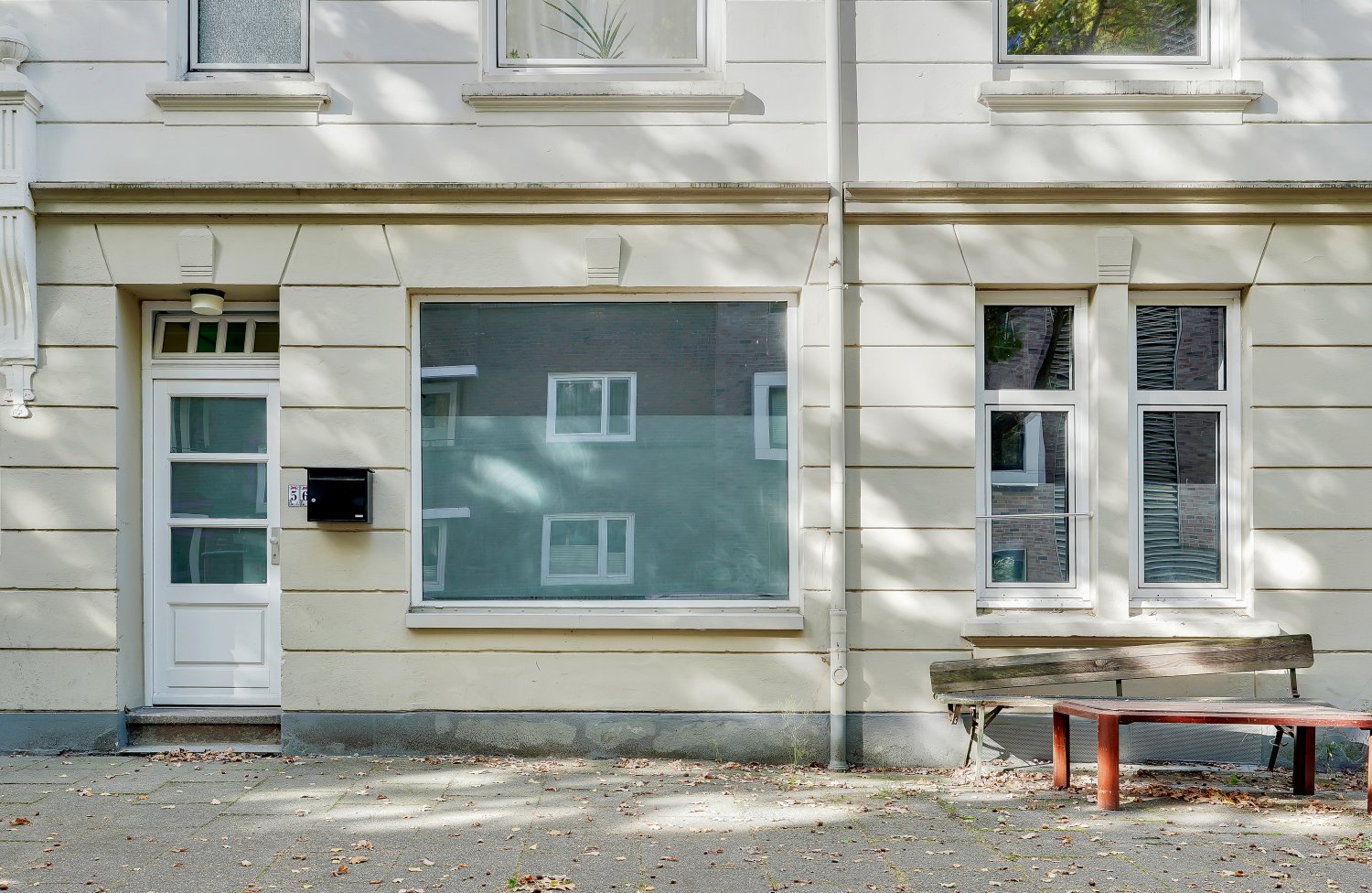 35m² Commercial property in Altona, Germany No. 85280