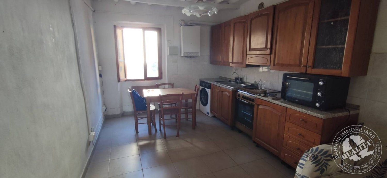 2 bedrooms Apartment in Poggibonsi, Italy No. 261101