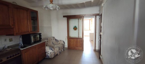 2 bedrooms Apartment in Poggibonsi, Italy No. 261101 2