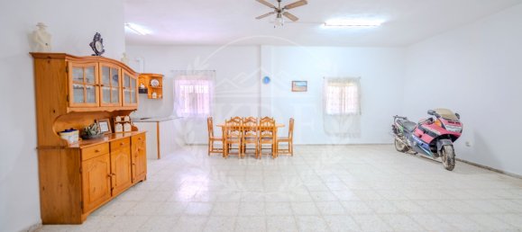 7 bedrooms Apartment in Arico, Spain No. 162073 4