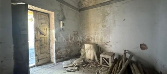 3 rooms House in Catania, Italy No. 45181 5