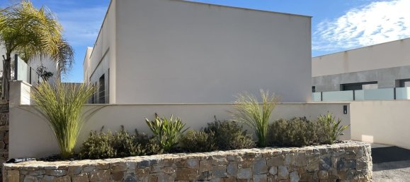 4 bedrooms House in Ciudad Quesada, Spain No. 183654 9