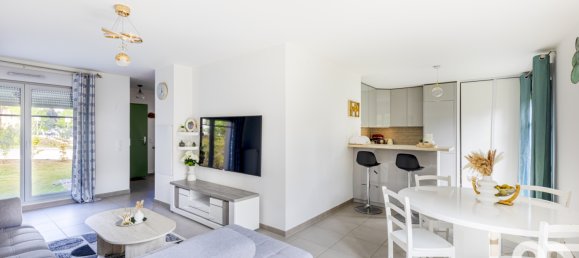 3 bedrooms House in Pontoise, France No. 348060 5