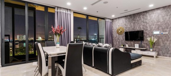 3 bedrooms Apartment in District 1, Vietnam No. 18403 5