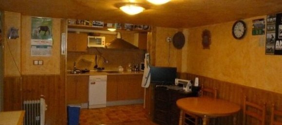 128m² Commercial property in Chartered Community of Navarre, Spain No. 131107 5