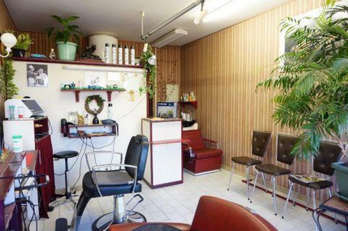 21m² Office in Le Mans, France No. 19068