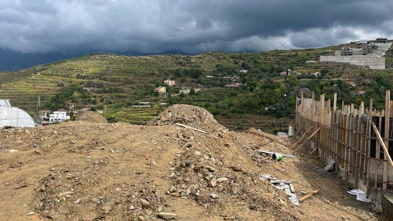 500m² Land in Kargicak, Turkey No. 18258