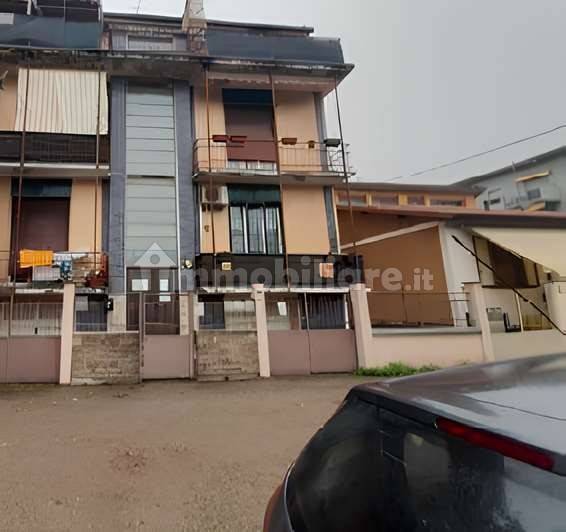 2 rooms Apartment in Settimo Milanese, Italy No. 5721