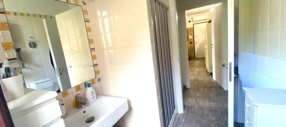 2-salle Appartement à Quattro Castella, Italy No. 294271 8