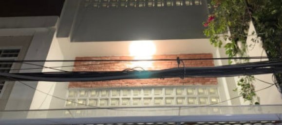 35.2m² House in District 1, Vietnam No. 13183 2