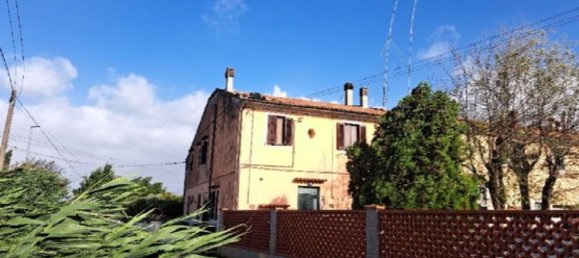 5 rooms Apartment in Fauglia, Italy No. 277382 2