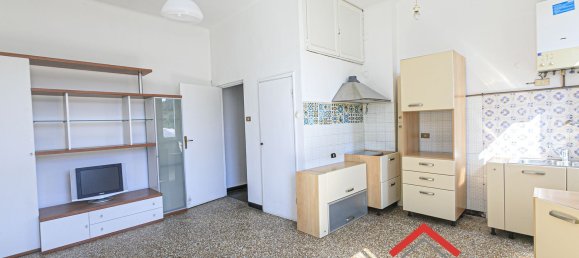 Apartamento de 2 dormitorios en Genoa, Italy No. 342216 7