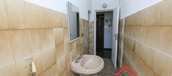 Apartamento de 2 dormitorios en Genoa, Italy No. 342216 15