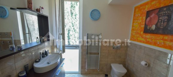 2 bedrooms Apartment in Genoa, Italy No. 352411 18