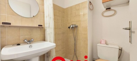 Apartamento de 1 dormitorio en Bandol, France No. 197460 5