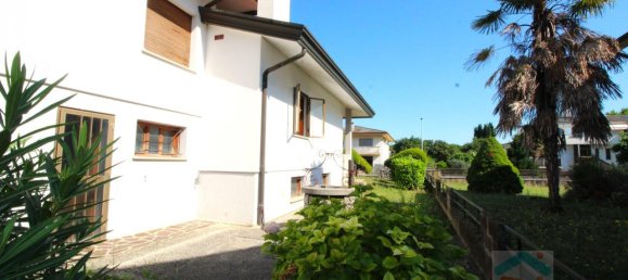 5-Zimmer Villa in Udine, Italy, Nr. 128509 8