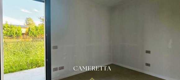 Квартира с 4 комнатами в Горле, Италия № 28806 14