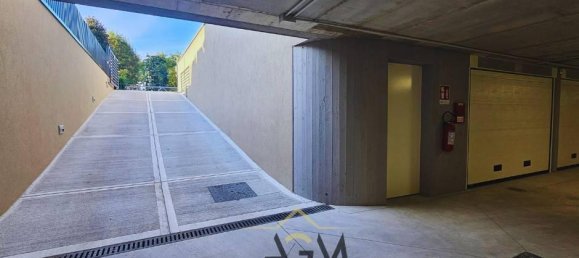 Квартира с 4 комнатами в Горле, Италия № 28806 23