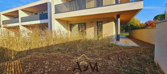 Квартира с 4 комнатами в Горле, Италия № 28806 26