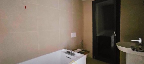 Квартира с 4 комнатами в Горле, Италия № 28806 21