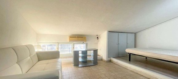 Studio in Cagliari, Italy, Nr. 207574 7