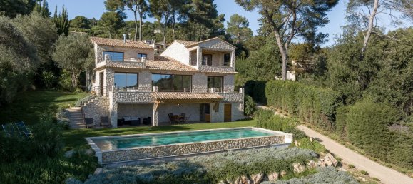 4 bedrooms Villa in Saint-Paul-de-Vence, France No. 2006 3