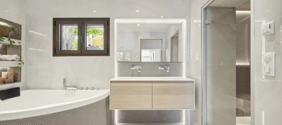 4 bedrooms Villa in Saint-Paul-de-Vence, France No. 2006 25