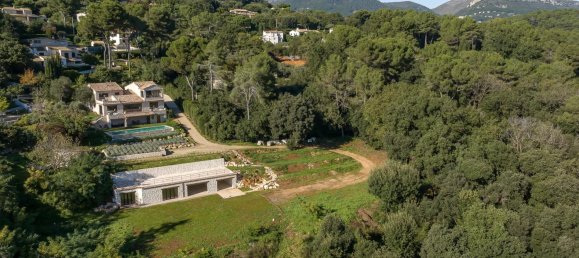 4 bedrooms Villa in Saint-Paul-de-Vence, France No. 2006 4