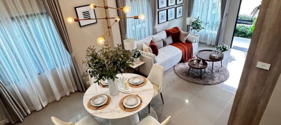 4 bedrooms Villa for sale in Pattaya, Chonburi, Eastern Thailand, Thailand № 33589 3