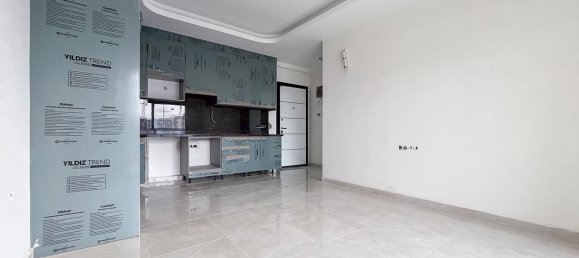 Квартира 1+1 в Yekta Blue IV Residence, Махмутлар, Турция № 40011 4