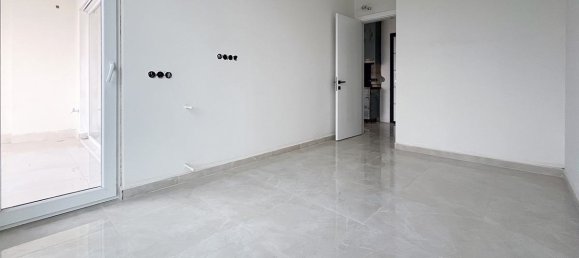 Квартира 1+1 в Yekta Blue IV Residence, Махмутлар, Турция № 40011 3