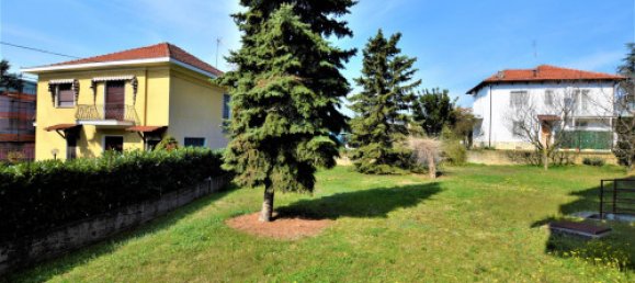 2 bedrooms Apartment in Chieri, Italy No. 138327 7