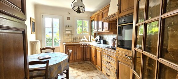 5 bedrooms House in Joue-les-Tours, France No. 231434 4