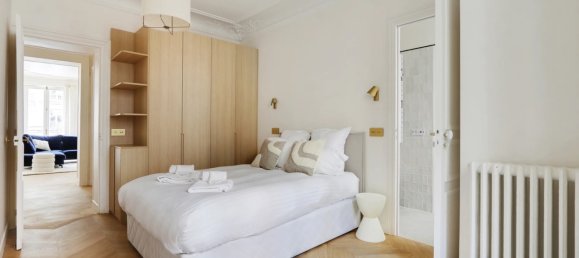 Apartamento de 4 dormitorios en Paris, France No. 346367 17