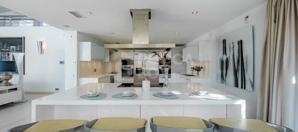 Вилла с 5 спальнями в Марбелья, Испания № 84143 9