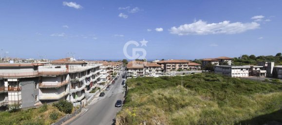 3 bedrooms Apartment in Aci Catena, Italy No. 66030 10