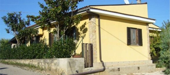 6غرفة منزل في Vinchiaturo, Italy رقم 26330 3