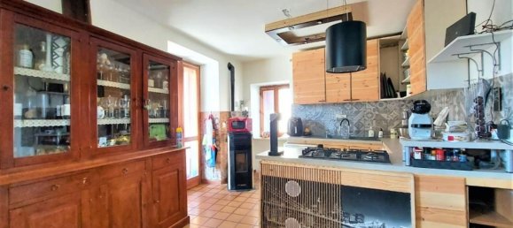 4 rooms House in Cumiana, Italy No. 207145 9