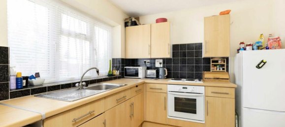 3 chambres Appartement à Sunbury-on-Thames, United Kingdom No. 10201 2